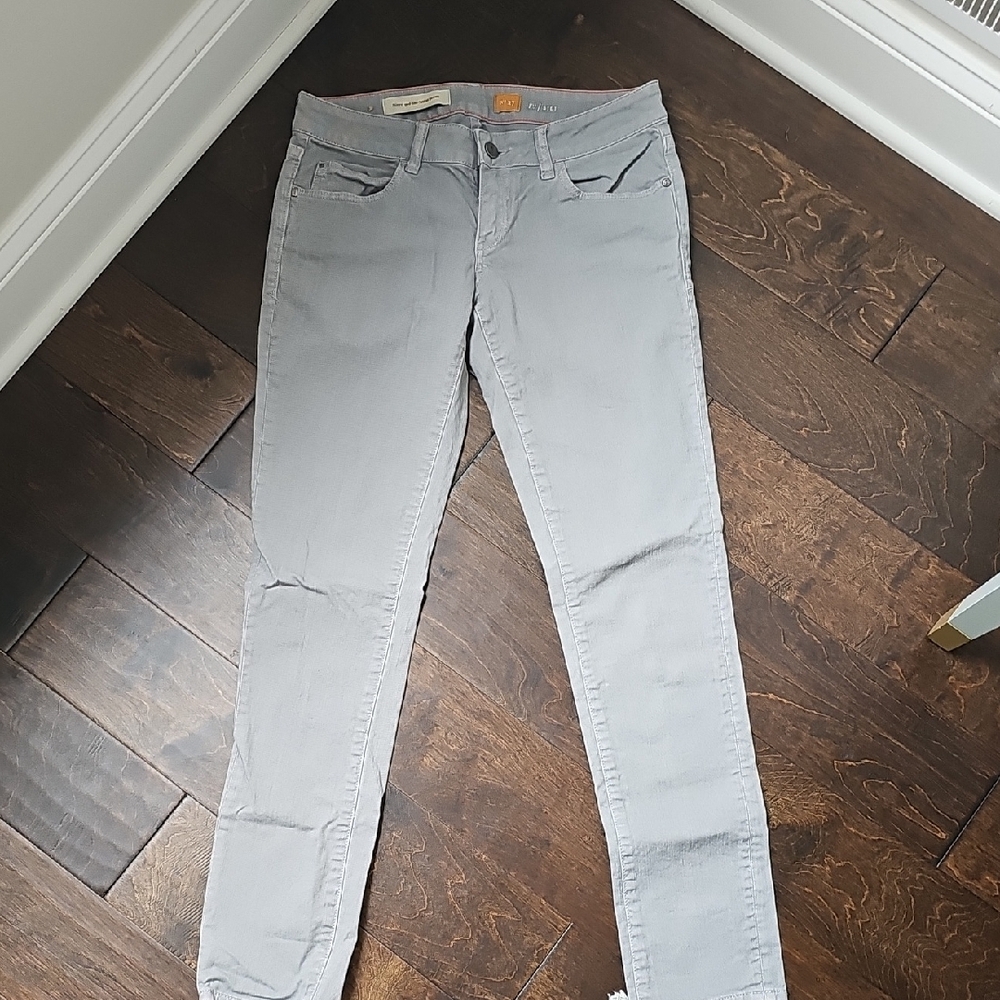 Pilcro SIZE 27 Women's Light Denim Jeans *like New